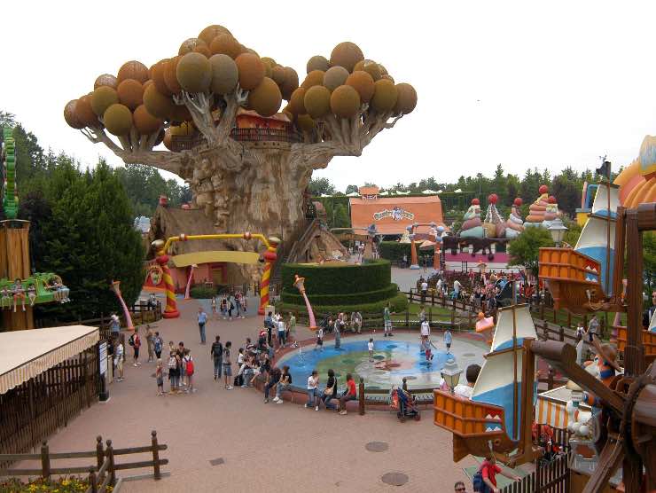 Gardaland è il parco divertimenti più bello d'Italia